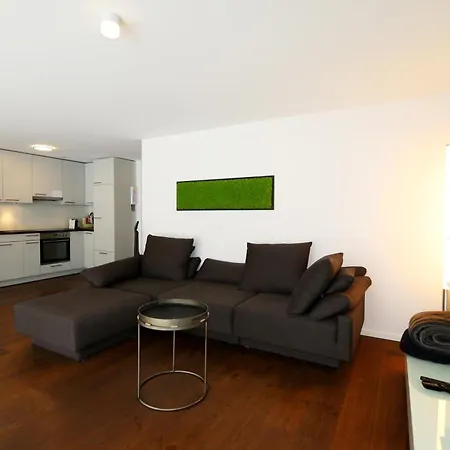 아파트 Perrine 1: Modern 3-room
