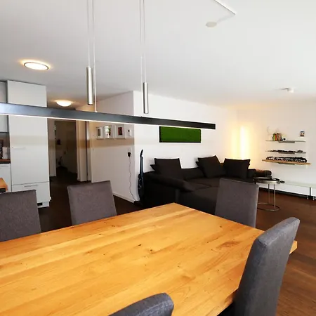 아파트 Perrine 1: Modern 3-room Saas Fee