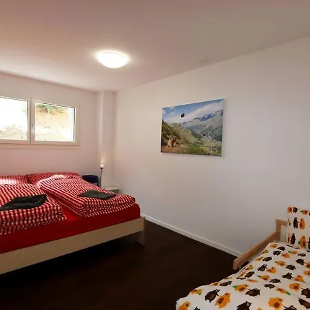 Perrine 1: Modern 3-room * Saas Fee